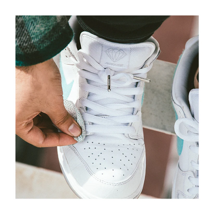 HEMPER Tech Alcohol Freshwipes Bucket - 25 Count