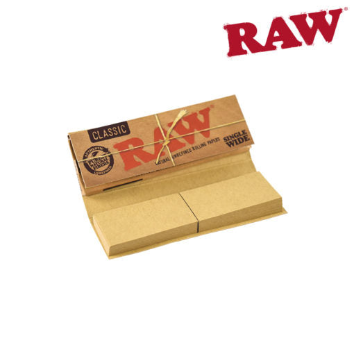 RAW CLASSIC - CONNOISSEUR SINGLE WIDE PAPERS W/ TIPS